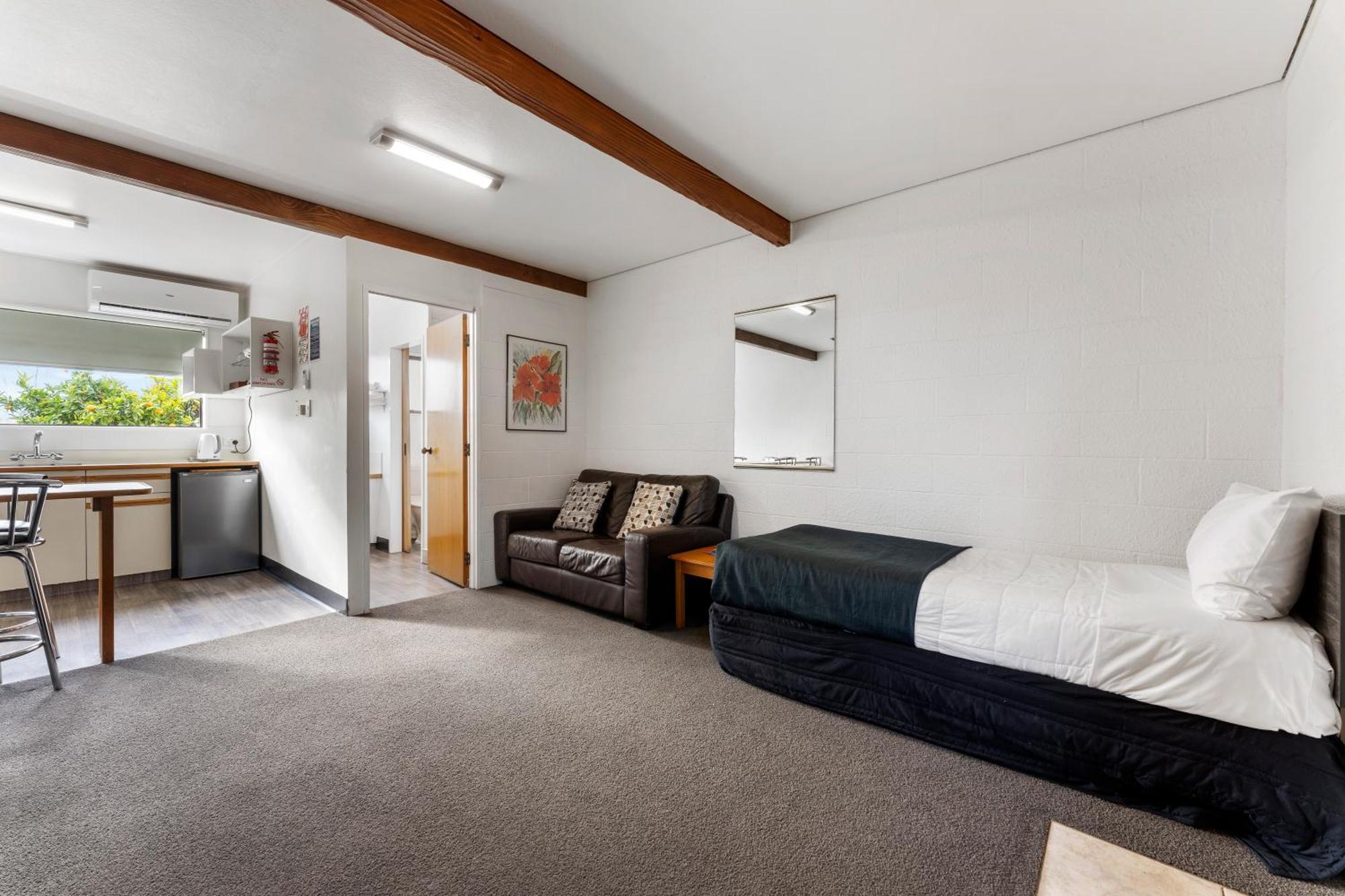 Coachman'S Lodge Motel วังกานุย ภายนอก รูปภาพ